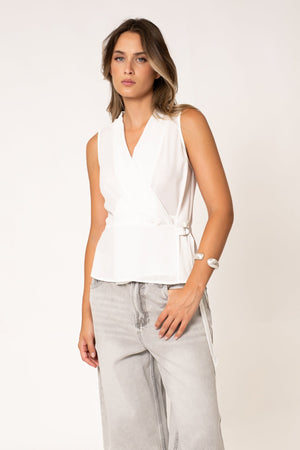 BLUSA CRUZADA CON HEBILLA