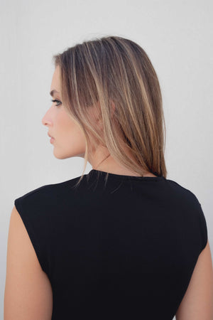 VESTIDO MIDI PUNTO APLIQUE DORADO