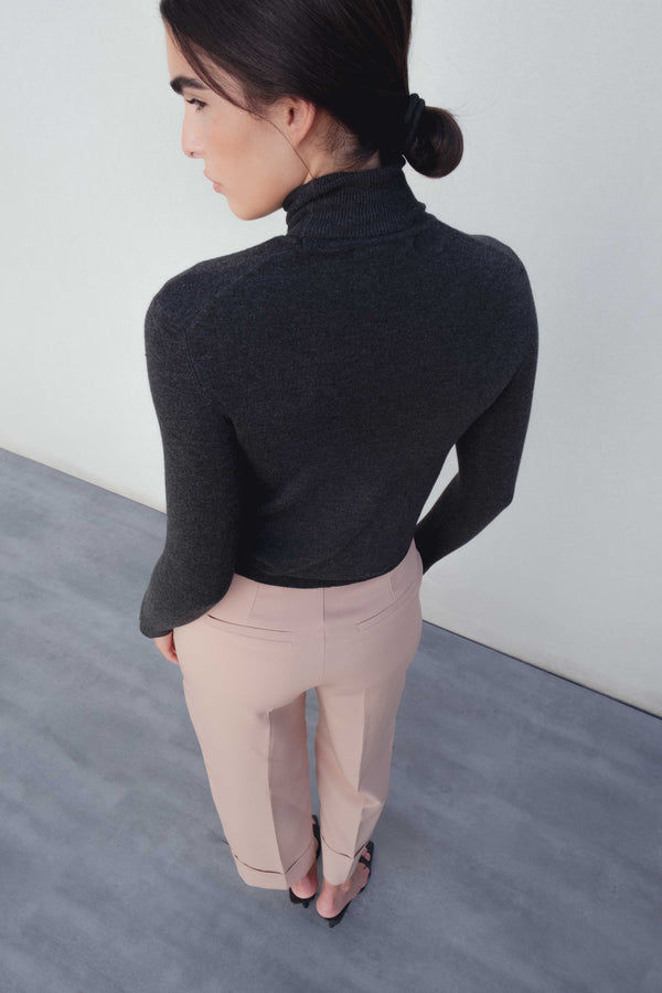 PANTALÓN VUELTA BAJO