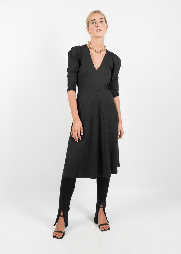 VESTIDO CANALE ESCOTE PICO