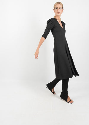 VESTIDO CANALE ESCOTE PICO