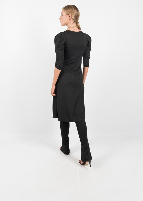 VESTIDO CANALE ESCOTE PICO