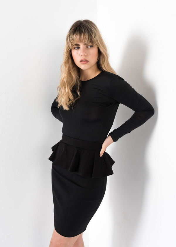 MINI CON VOLANTE CINTURA