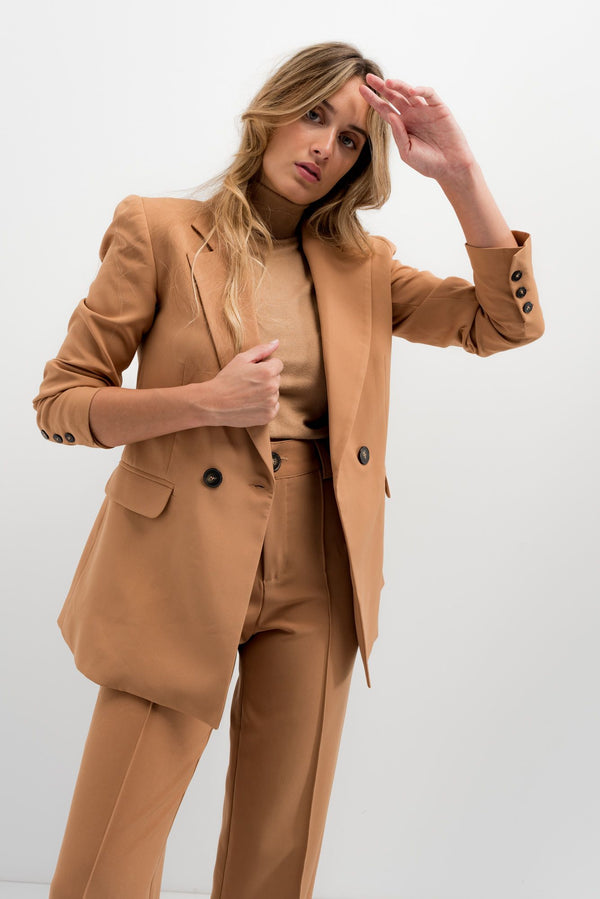 PANTALÓN COSTURA DELANTERA