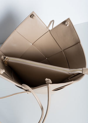 BOLSO SHOPPER EFECTO PIEL TRENZADO