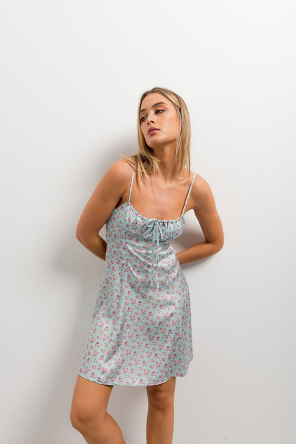 VESTIDO SATINADO ESTAMPADO FLORAL