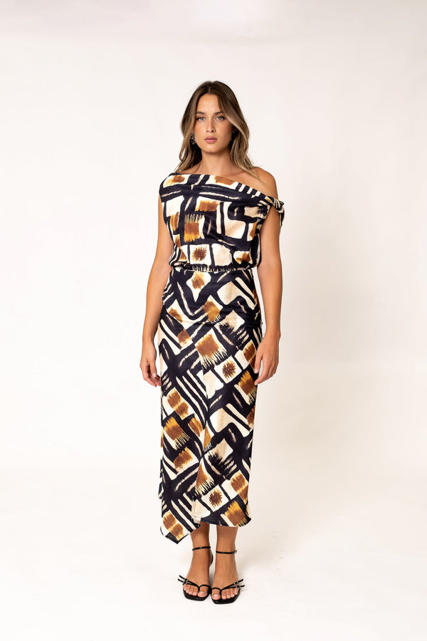 CUERPO ASIMÉTRICO ESTAMPADO