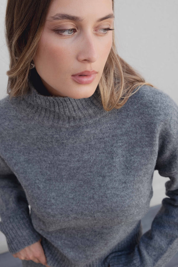 JERSEY OVERSIZE CUELLO SUBIDO