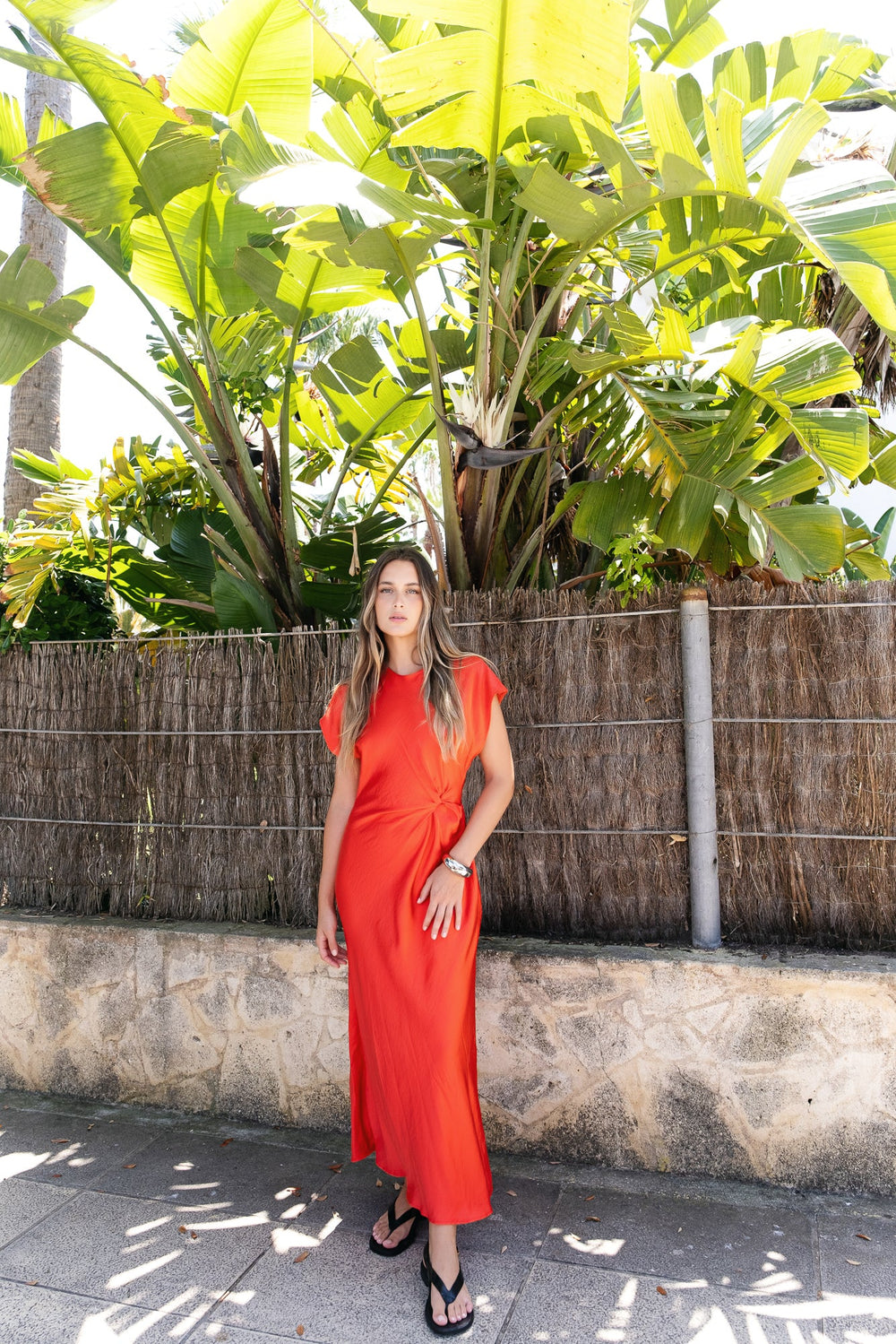 VESTIDO NUDO DELANTERO