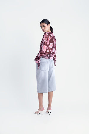 BLUSA VOLANTES ESTAMPADA