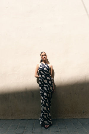 VESTIDO MIDI HALTER ESTAMPADO