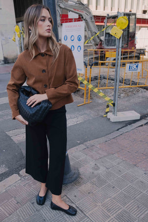 CHAQUETA CORTA EFECTO ANTE