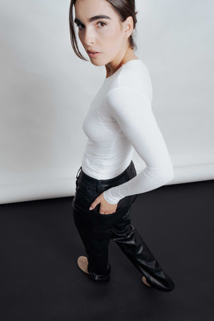 PANTALON EFECTO PIEL