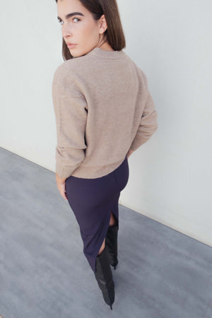 FALDA MIDI ABERTURA TRASERA