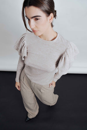 CAMISETA CON VOLANTES