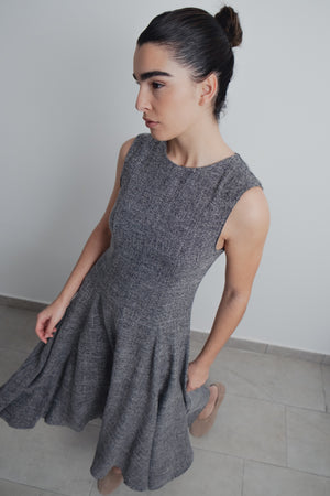 VESTIDO MIDI ESTRUCTURA