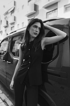 TOP CHALECO ABOTONADO PUNTO