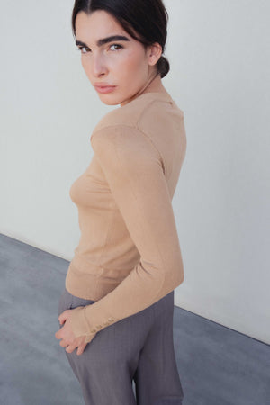 CHAQUETA PUNTO BOTONES