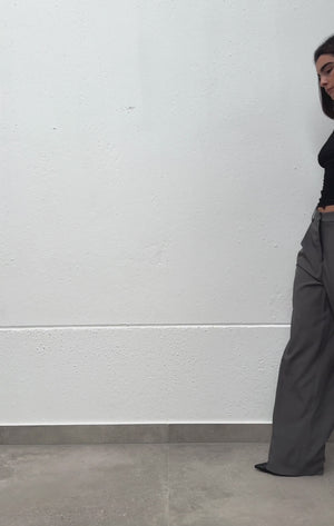 PANTALÓN ANCHO PINZAS